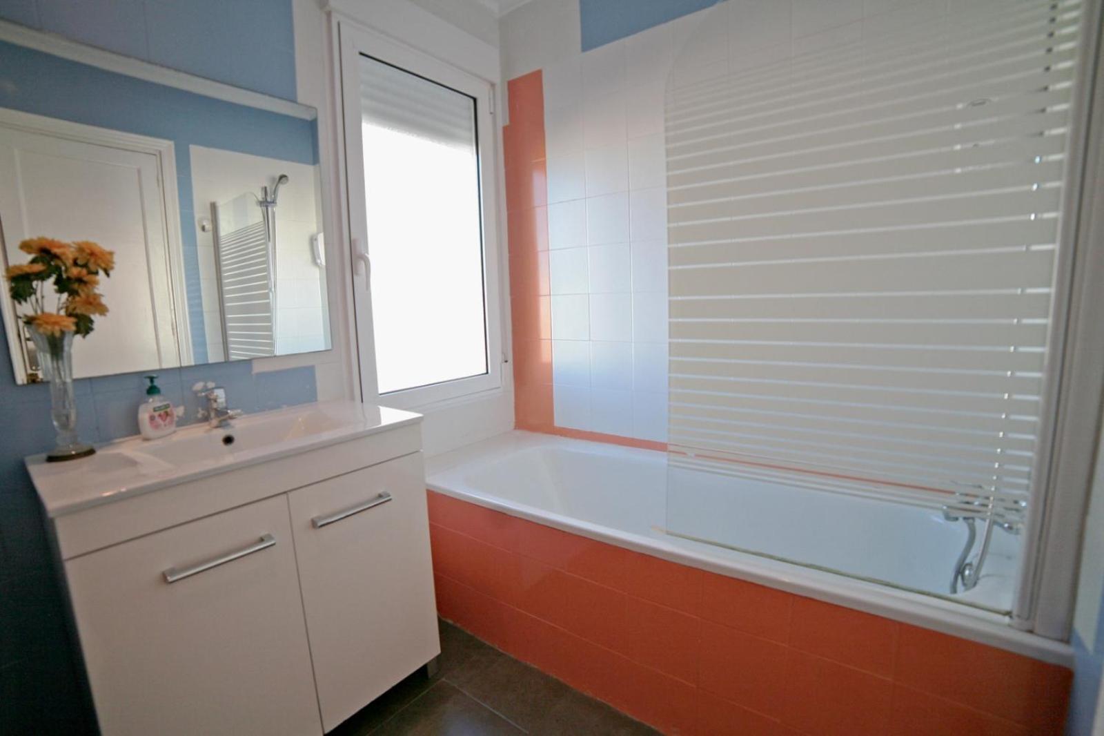 Apartamentos Bahia Alicante Exteriér fotografie