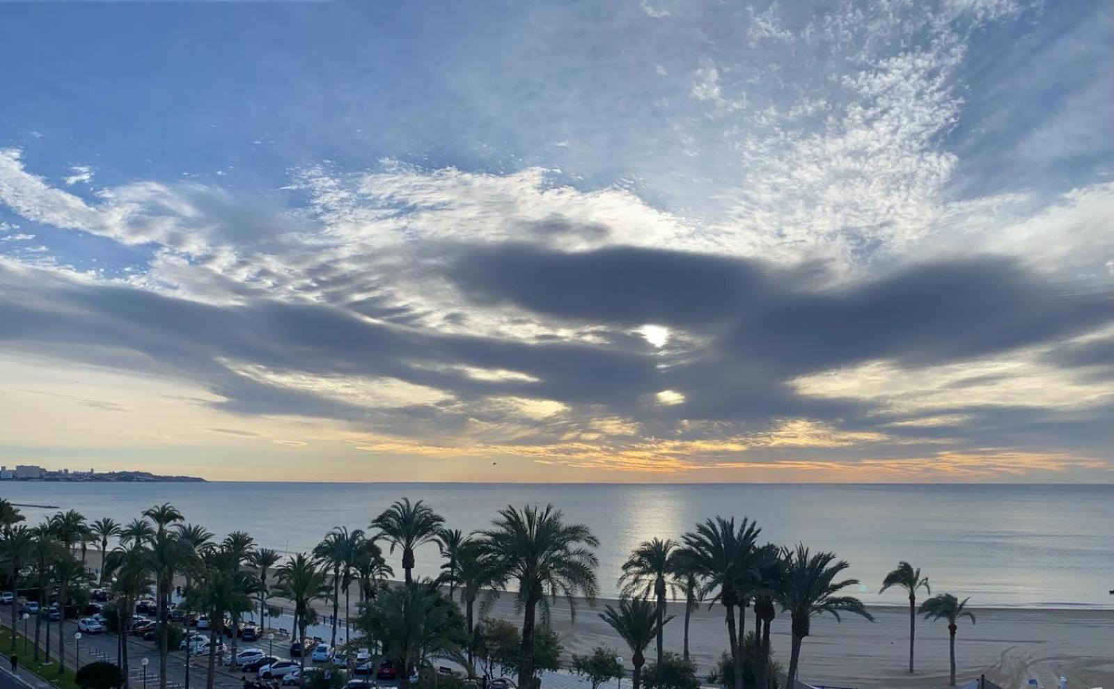 Apartamentos Bahia Alicante Exteriér fotografie