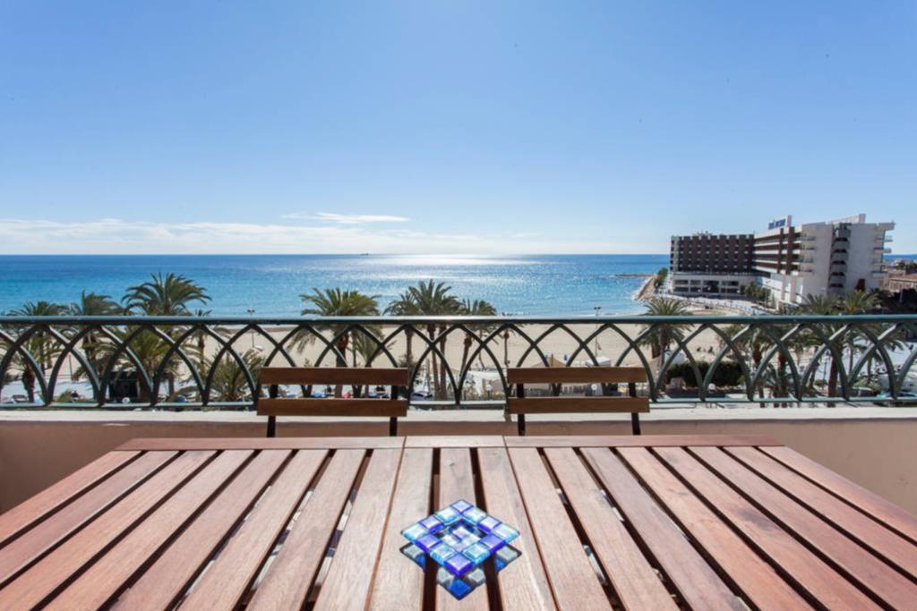 Apartamentos Bahia Alicante Exteriér fotografie