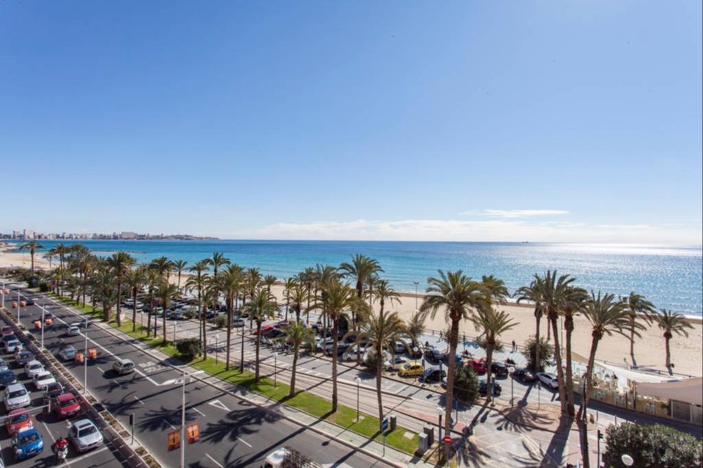 Apartamentos Bahia Alicante Exteriér fotografie