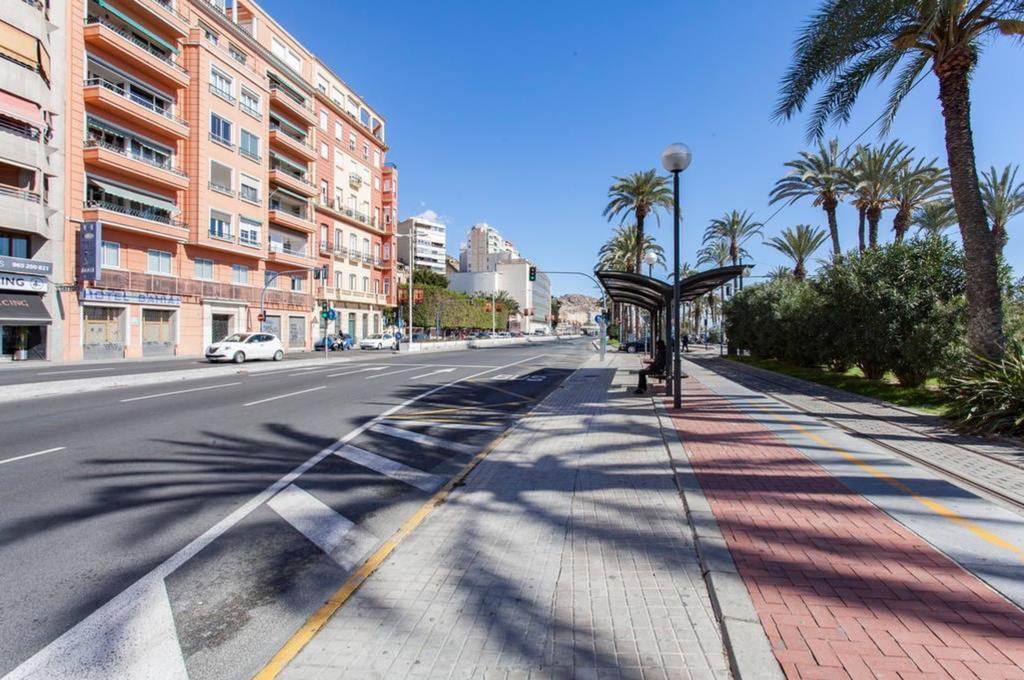 Apartamentos Bahia Alicante Exteriér fotografie